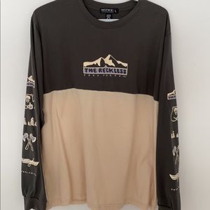Notice the reckless longsleeve large